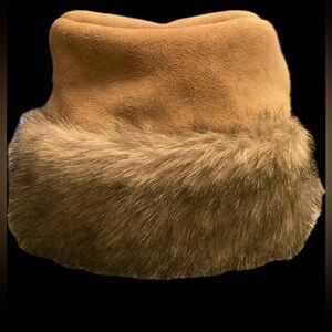 Neckworks Tan Faux Suede Fur Trim Bucket Hat Cap Fur Lined Woman’s or Men’s OS